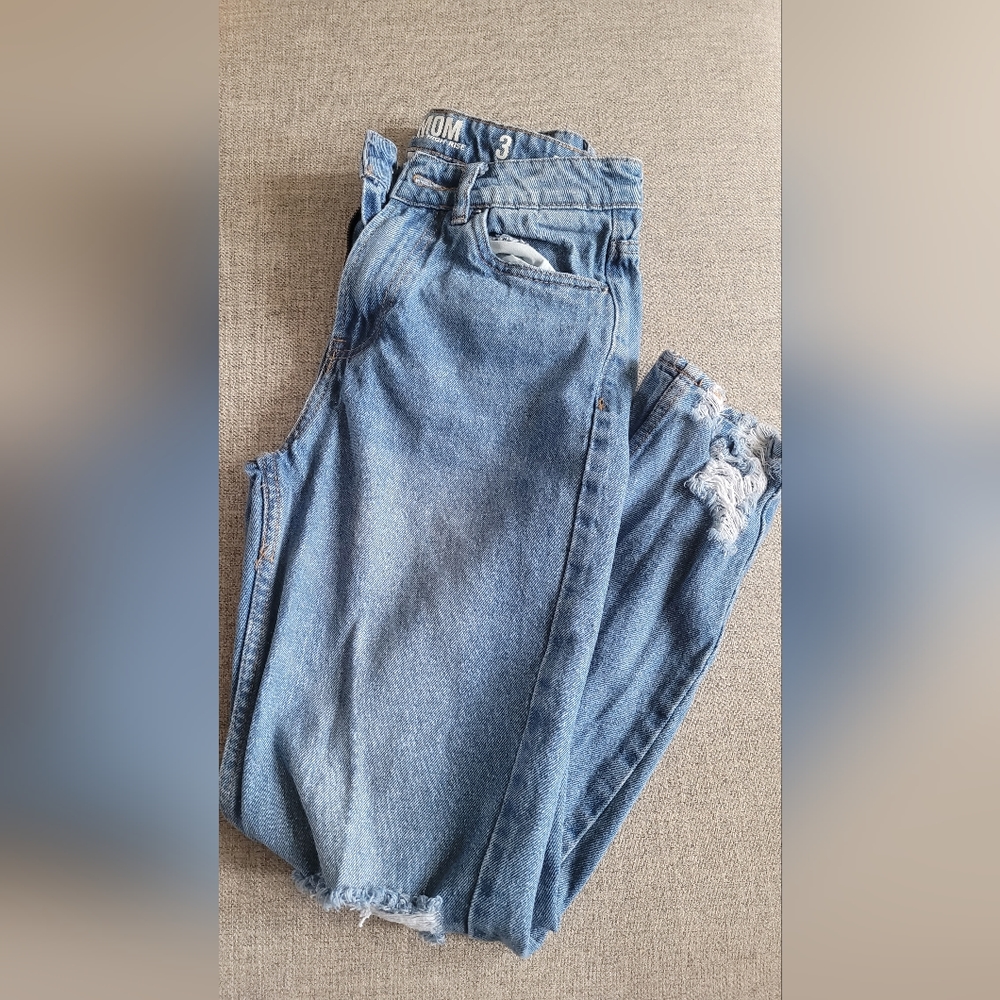 HOLLISTER mom jeans